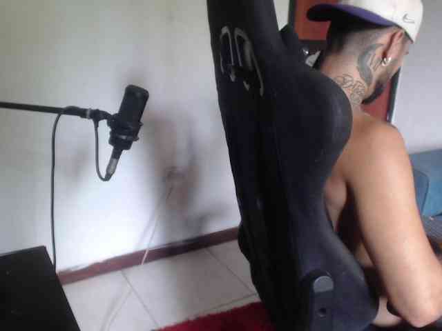 CRIXXO7
