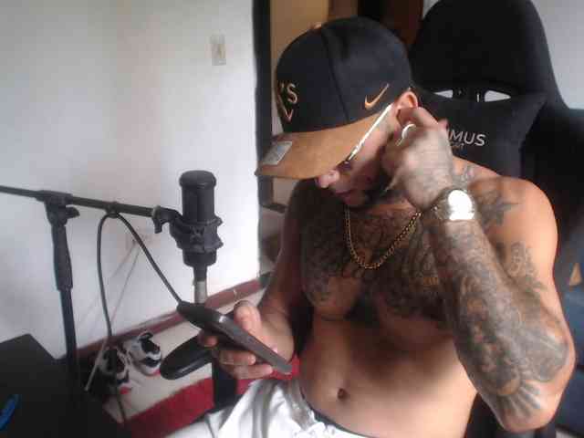 CRIXXO7