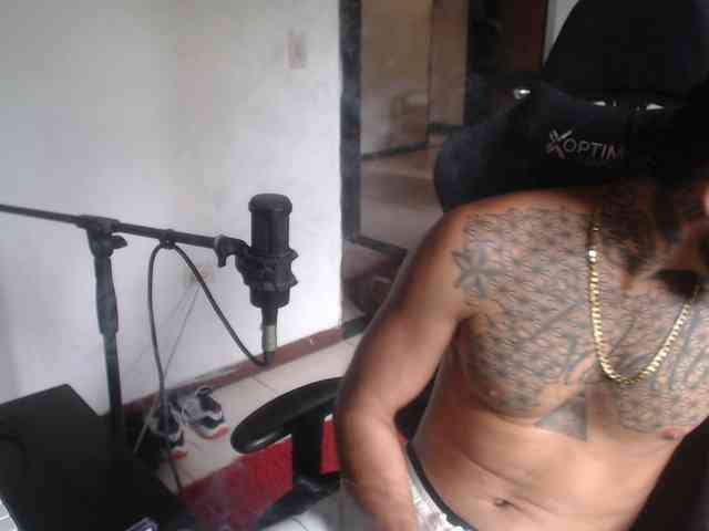 CRIXXO7