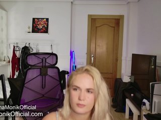 Anna_Monik