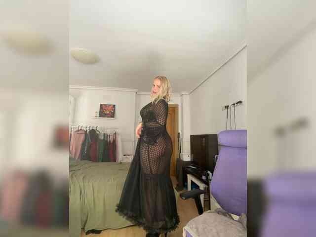 Anna_Monik webcam