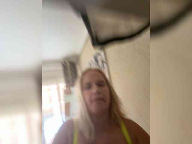 Anna_Monik webcam