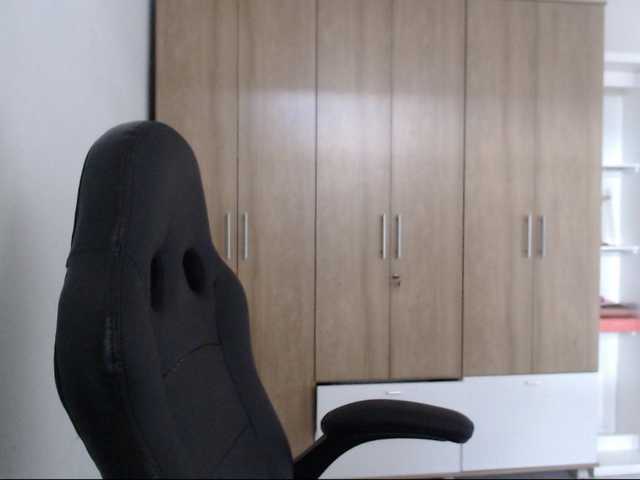 RoxanaMilf live cam on BongaCams
