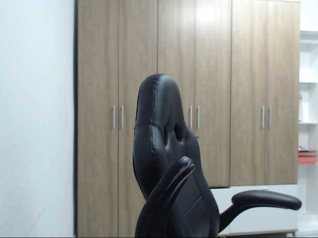 RoxanaMilf live cam on BongaCams
