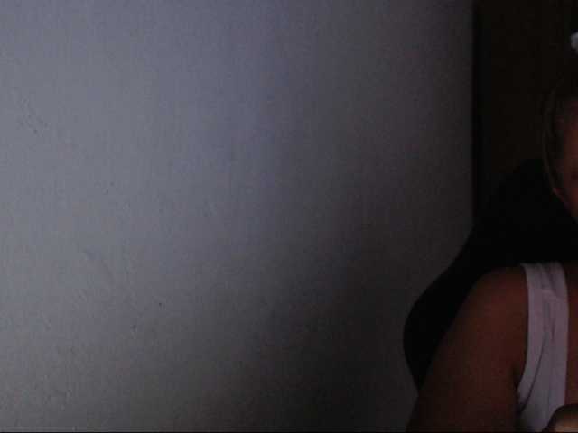 RoxanaMilf live cam on BongaCams