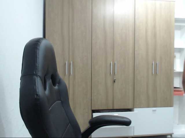 RoxanaMilf live cam on BongaCams