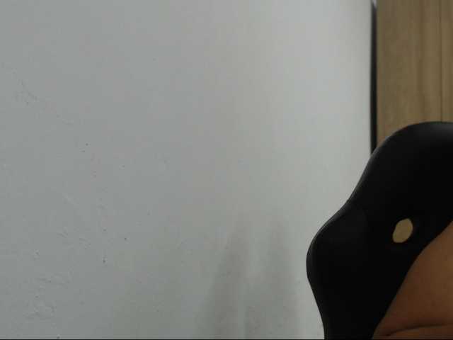 RoxanaMilf live cam on BongaCams