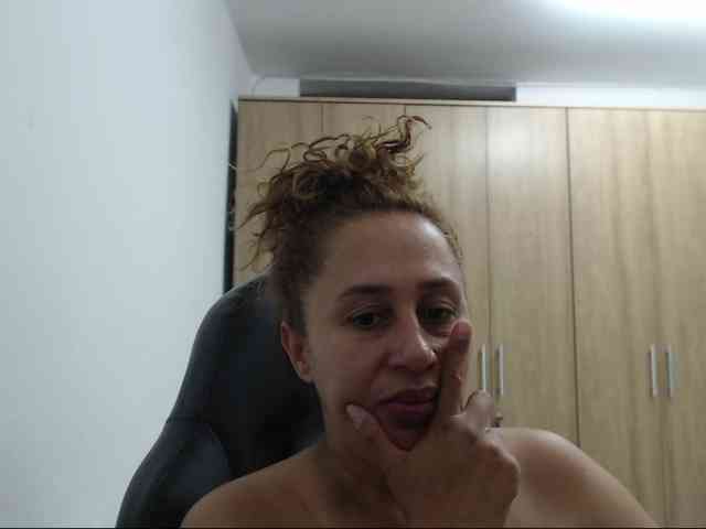 RoxanaMilf