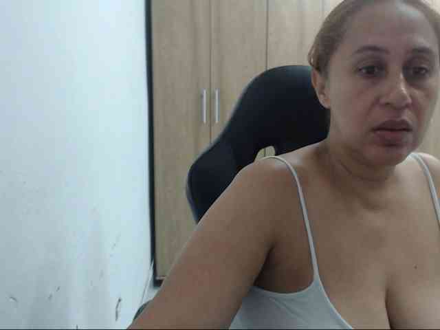 RoxanaMilf