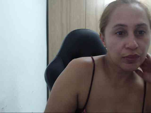 RoxanaMilf