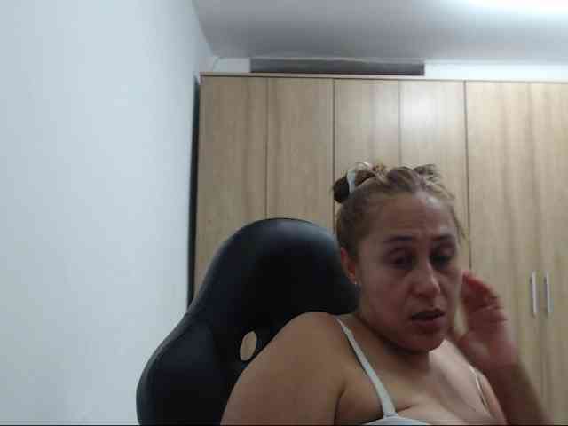 RoxanaMilf