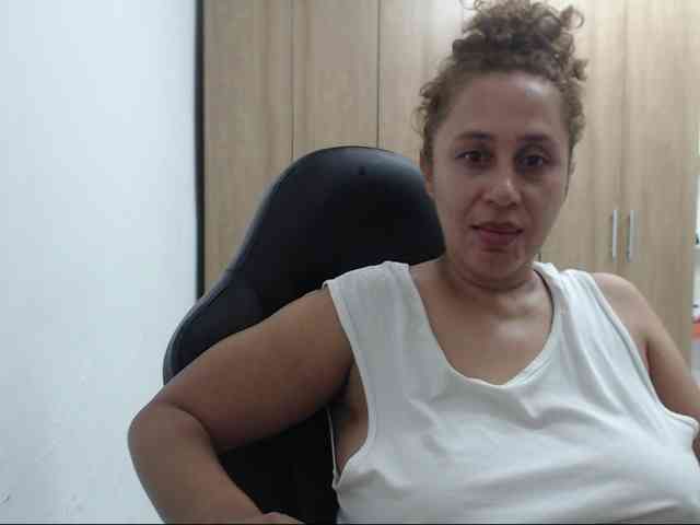 RoxanaMilf