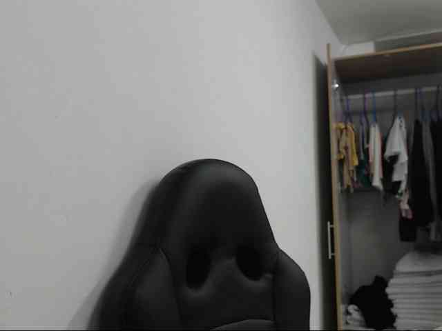 RoxanaMilf webcam