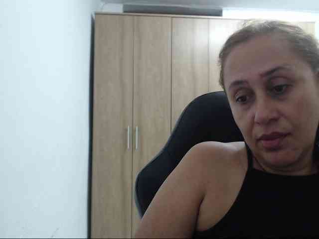 RoxanaMilf
