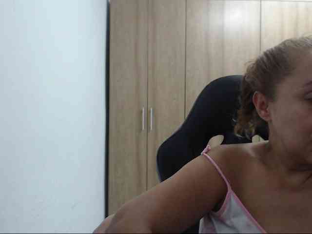 RoxanaMilf