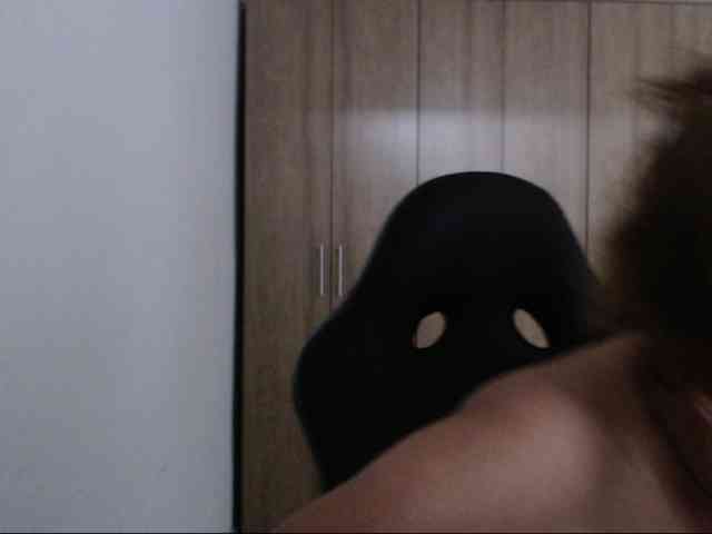 RoxanaMilf webcam