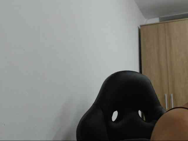 RoxanaMilf webcam