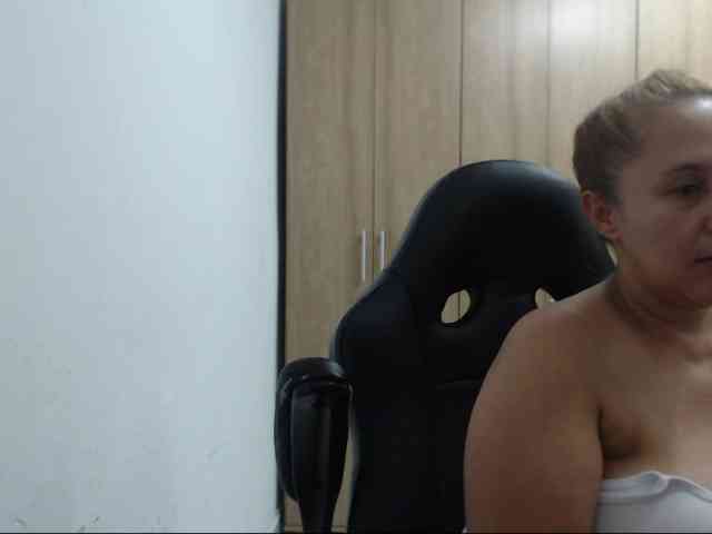 RoxanaMilf