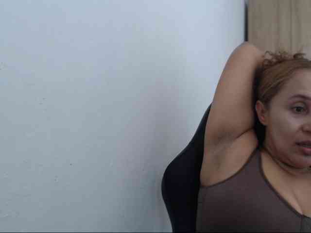 RoxanaMilf