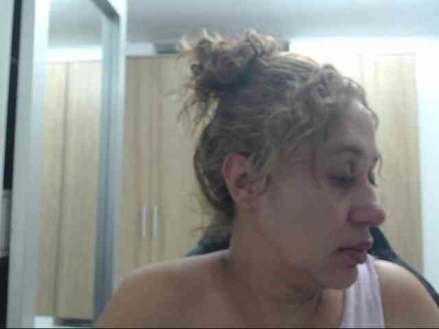 RoxanaMilf