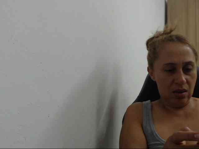 RoxanaMilf
