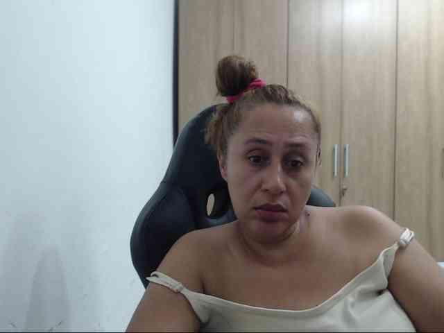 RoxanaMilf
