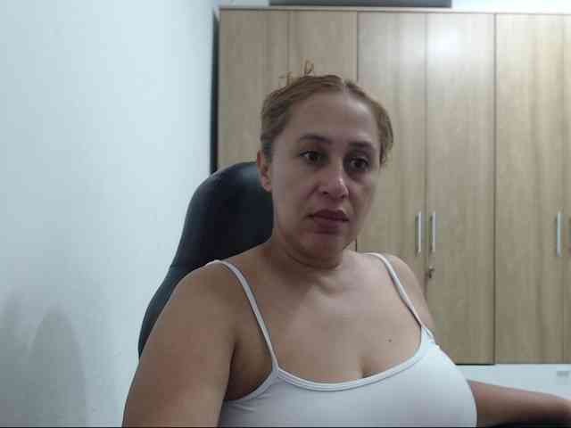 RoxanaMilf
