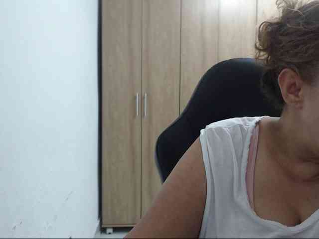 RoxanaMilf