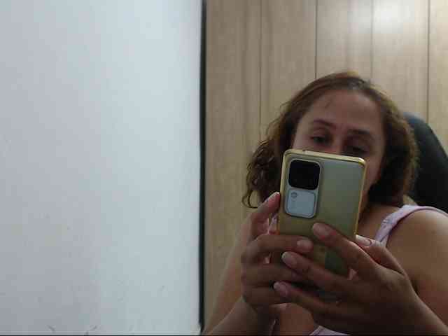RoxanaMilf