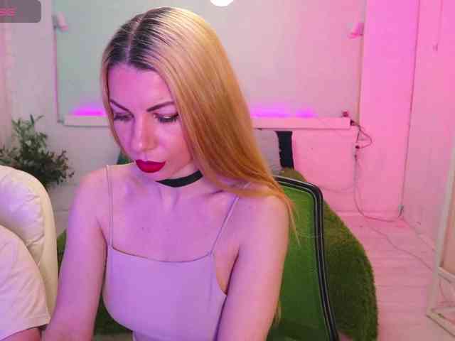 AlisaAleks webcam