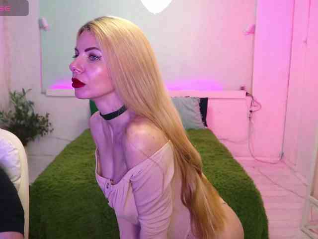 AlisaAleks AlisaAleks