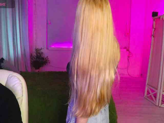 AlisaAleks webcam
