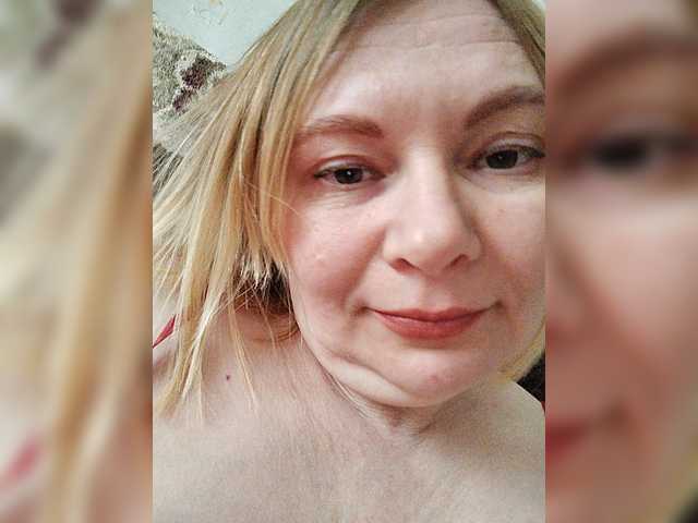 Stella65's BongaCams show and profile