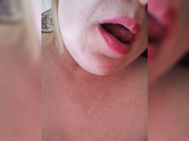 Stella-Sexy live cam on BongaCams