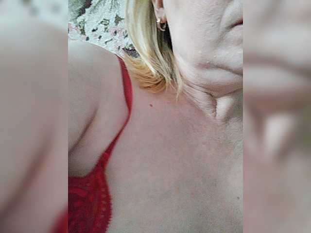 Stella65 live cam on BongaCams