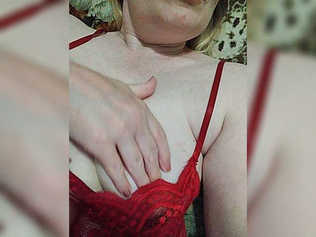 Stella65 live cam on BongaCams