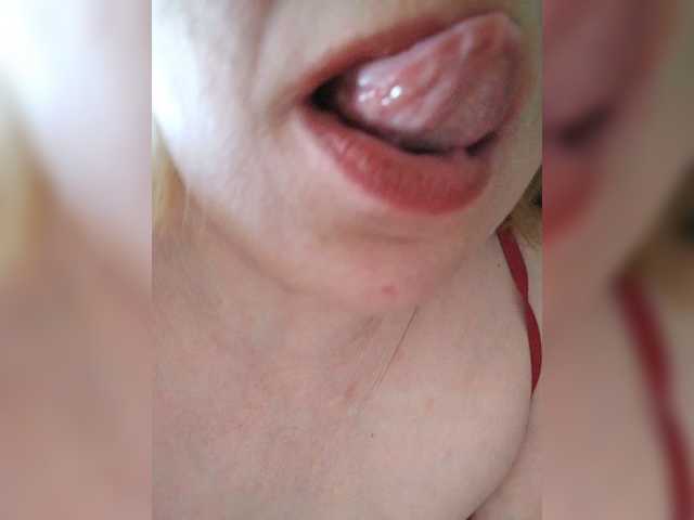 Stella65's BongaCams show and profile