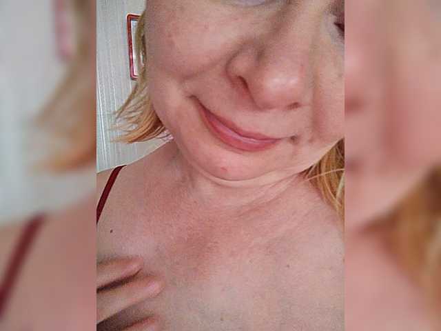 Stella65 live cam on BongaCams