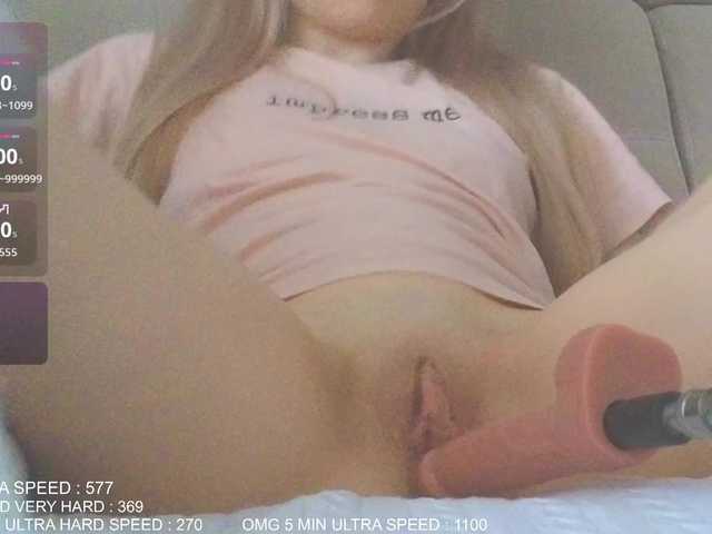 Sunny-Rose live cam on BongaCams