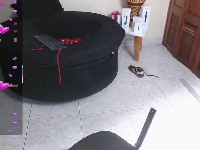 NicoleSantana live cam on BongaCams