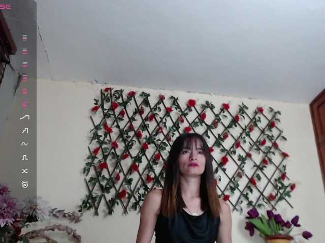 NicoleSantana live cam on BongaCams