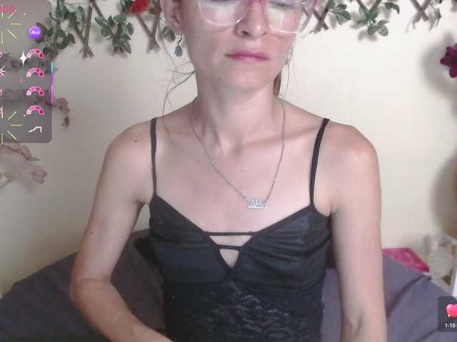 NicoleSantana live cam on BongaCams