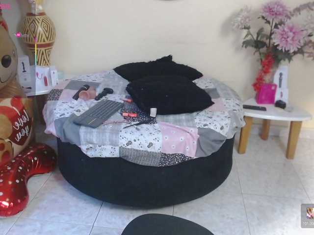NicoleSantana live cam on BongaCams