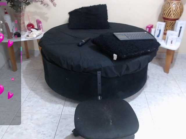 NicoleSantana live cam on BongaCams