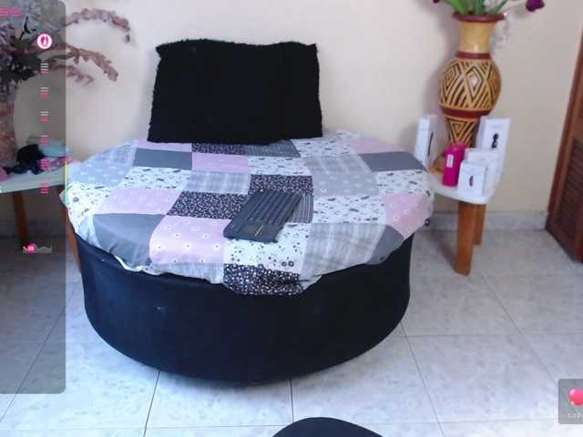 NicoleSantana live cam on BongaCams