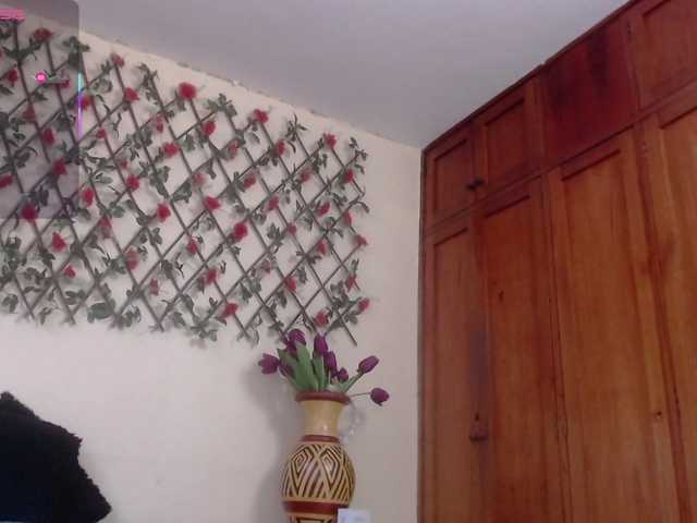 NicoleSantana live cam preview