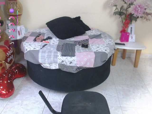 NicoleSantana live cam on BongaCams