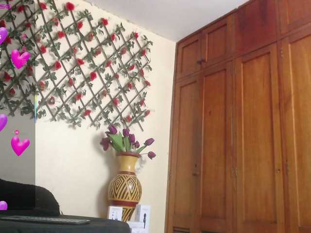 NicoleSantana live cam preview