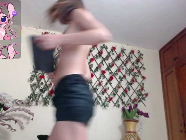 NicoleSantana live cam on BongaCams
