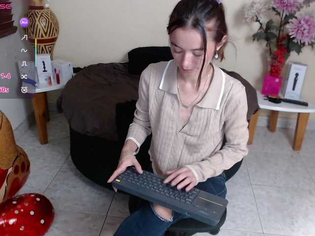 NicoleSantana live cam on BongaCams